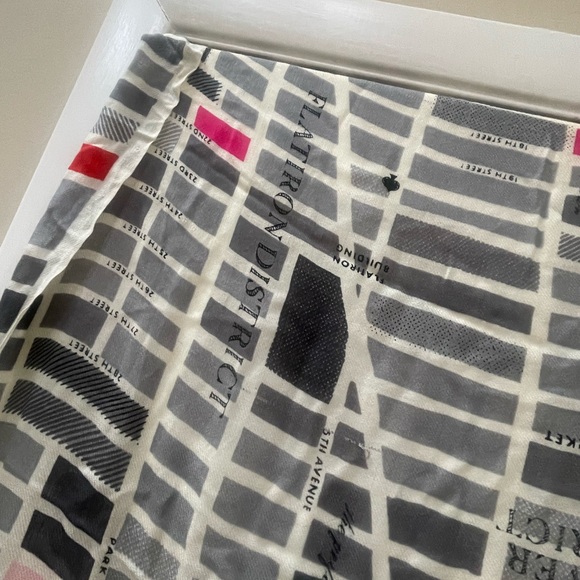 Kate Spade NYC Scarf - Picture 3 of 9